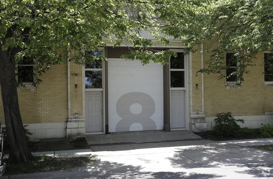 807 13th Ave S, Minneapolis, MN for sale - Building Photo - Image 2 of 4
