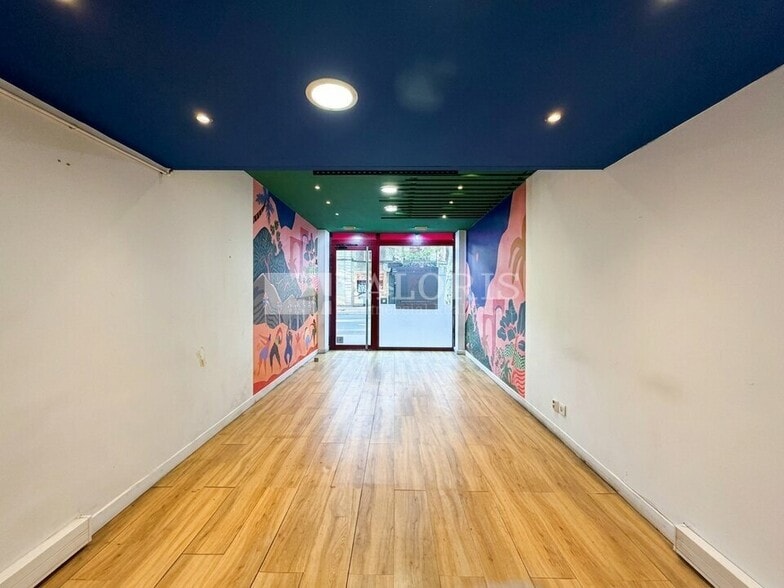 174 Avenue Des Frères Lumière, Lyon for lease - Interior Photo - Image 2 of 13
