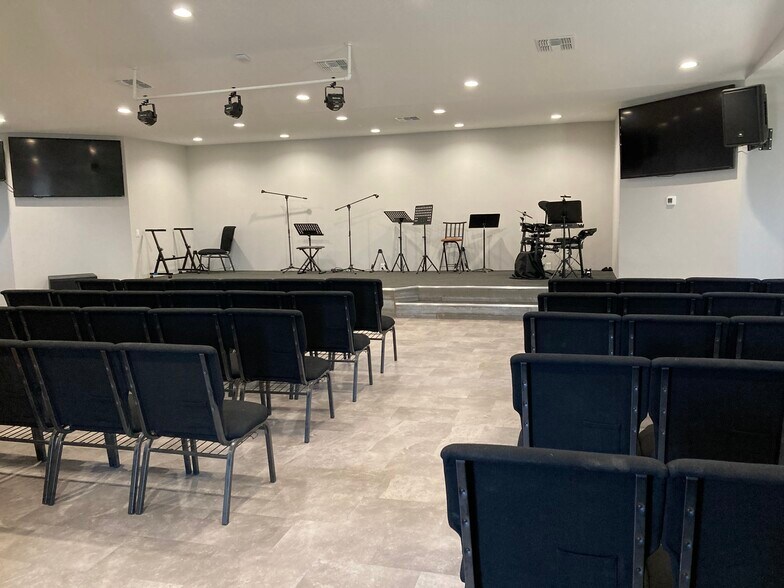 2646 Stonewood Park Loop, Land O Lakes, WI à louer - Photo intérieure - Image 3 de 9