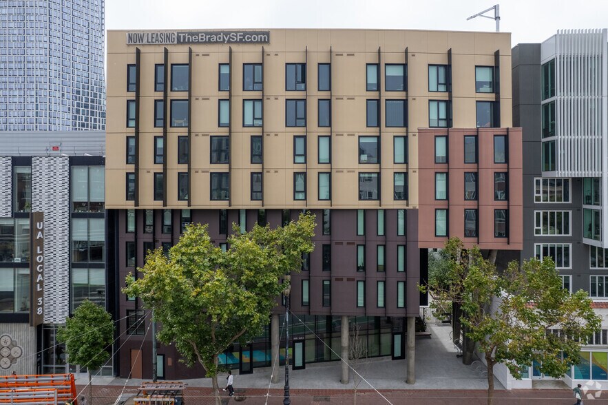 1 Brady St, San Francisco, CA à louer - Photo du bâtiment - Image 2 de 4