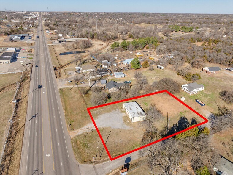 12373 NE 23rd St, Choctaw, OK à vendre - Photo du bâtiment - Image 2 de 17