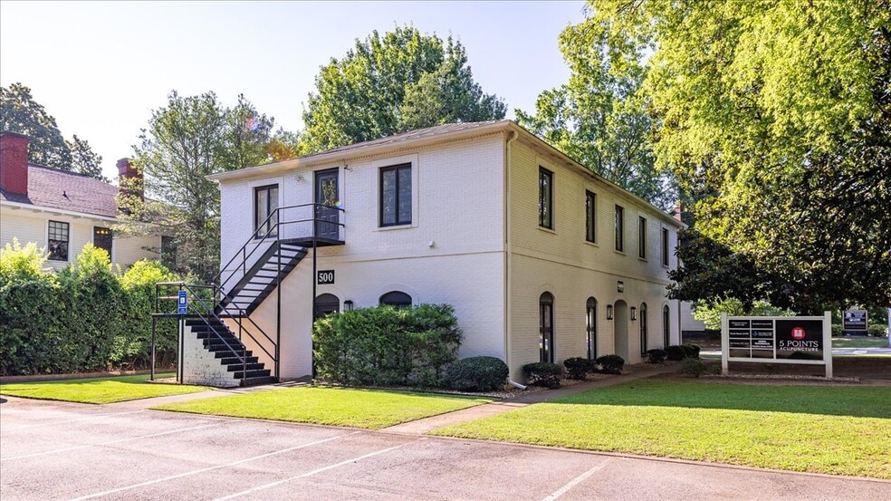 500 N Milledge Ave, Athens, GA à louer - Photo du bâtiment - Image 1 de 10