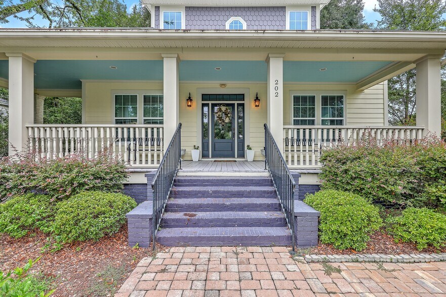 202 E 2nd North St, Summerville, SC à vendre - Photo du bâtiment - Image 2 de 46