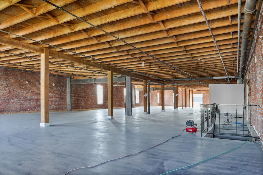 3310 S Main St, Los Angeles, CA for lease - Interior Photo - Image 3 of 26