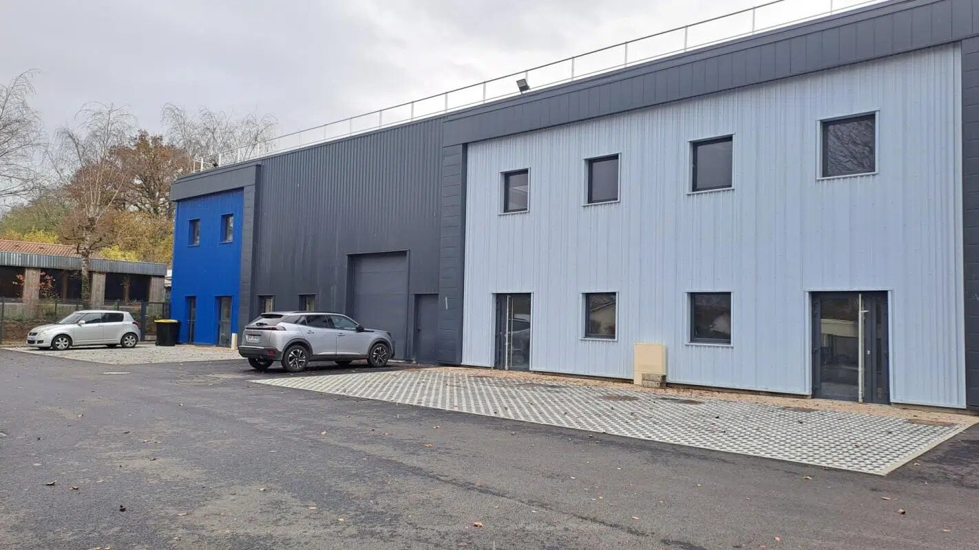 Flex in Saint-Rémy for sale Building Photo- Image 1 of 5