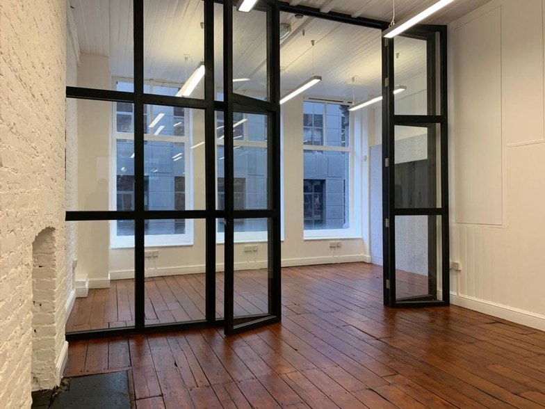 47 Farringdon Rd, London for lease - Interior Photo - Image 3 of 17