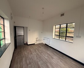 Station Rd, Abergavenny for lease Interior Photo- Image 2 of 2