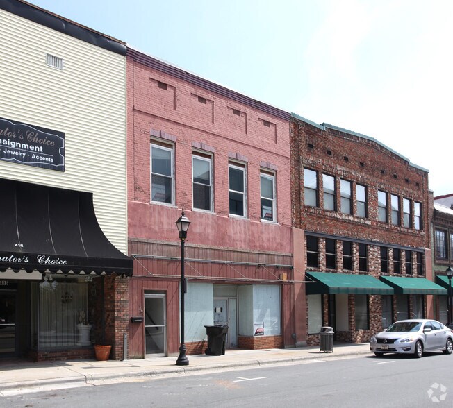 420-424 S Main St, Burlington, NC à vendre - Photo du bâtiment - Image 2 de 2