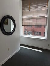 132 SW 3rd Ave, Portland, OR for lease Interior Photo- Image 2 of 5