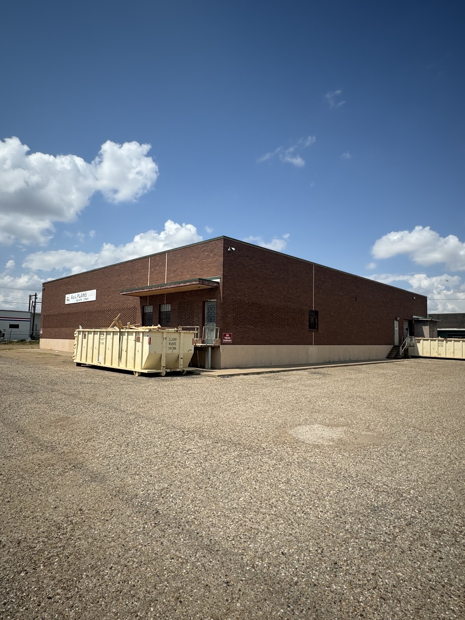 302 34th St, Lubbock, TX à louer Photo du b timent- Image 1 de 6