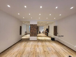 Plus de détails pour Commerce de détail à vendre