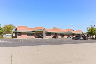 Plus de détails pour 846 E Grand River Ave, Howell, MI - Commerce de détail à louer