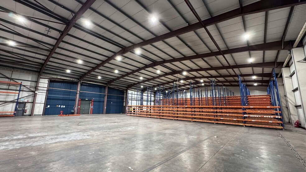 Wainwright Rd, Worcester à louer - Photo du bâtiment - Image 2 de 3