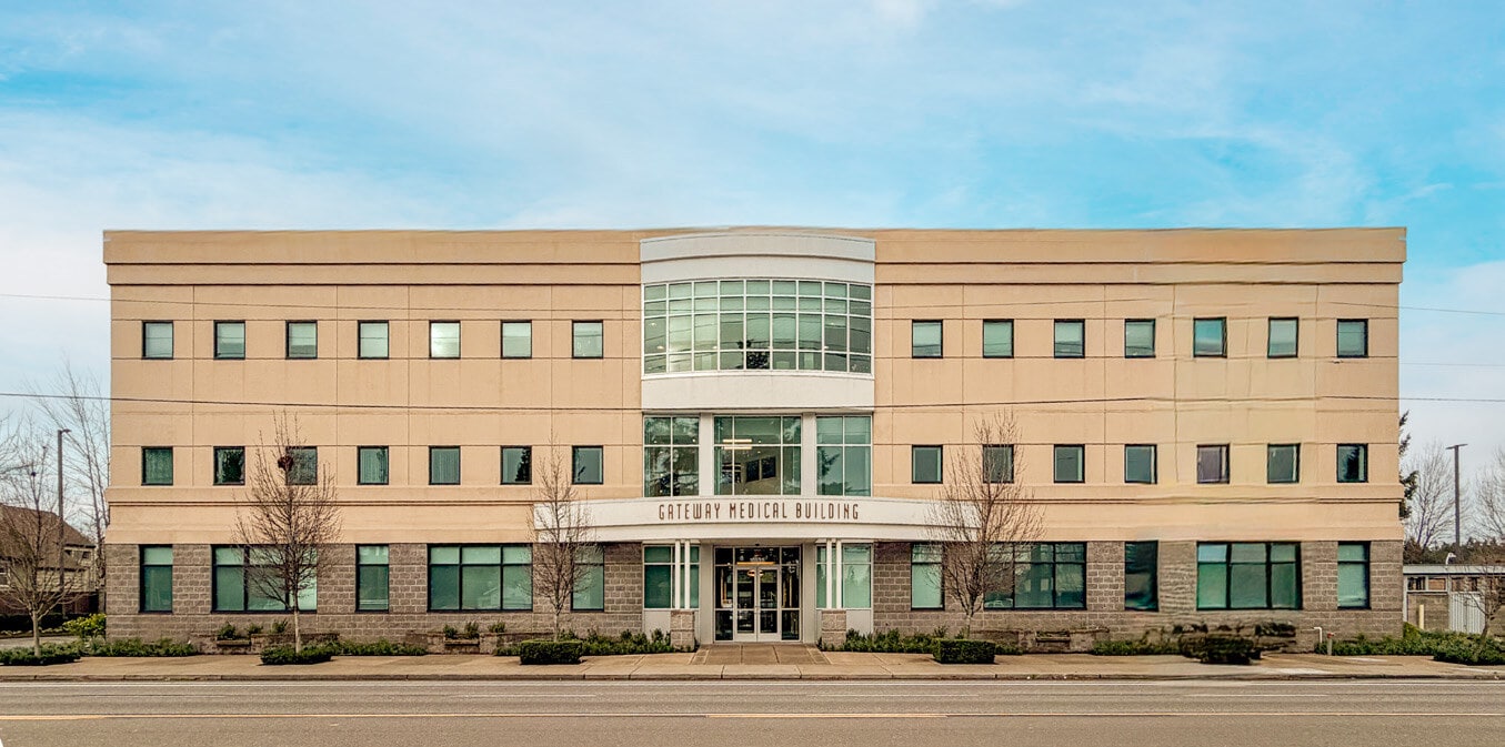 10535 NE Glisan St, Portland, OR for lease Primary Photo- Image 1 of 6