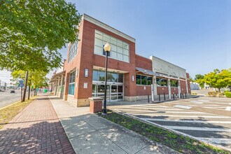 343 S Broad St, Woodbury, NJ à louer Photo du bâtiment- Image 2 de 15