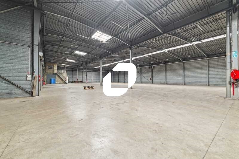 Flex in Louvres for lease - Interior Photo - Image 3 of 19