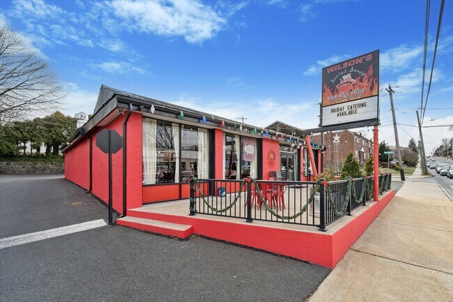 More details for 265 E Township Line Rd, Upper Darby Township, PA - Retail for Sale