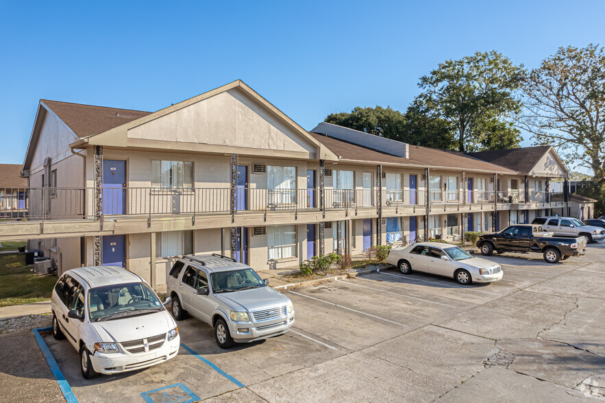 7626 Airline Hwy, Baton Rouge, LA for sale - Primary Photo - Image 1 of 1