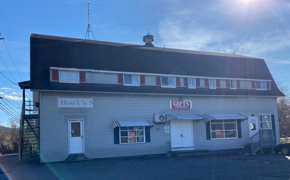 109 Main St, Sparrow Bush, NY for lease - Building Photo - Image 1 of 1