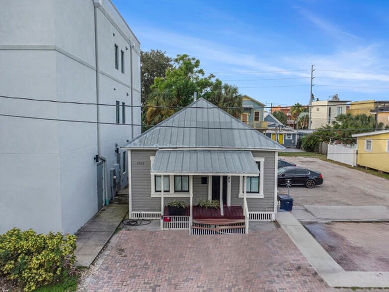 1923 E 6th Ave, Tampa, FL for sale - Building Photo - Image 3 of 21
