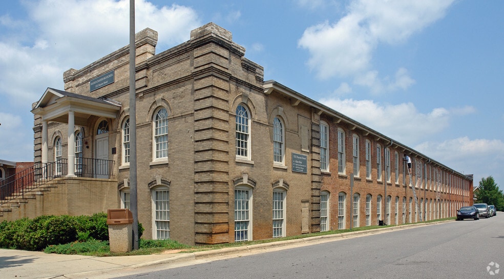 1111 Haynes St, Raleigh, NC for lease - Building Photo - Image 1 of 6