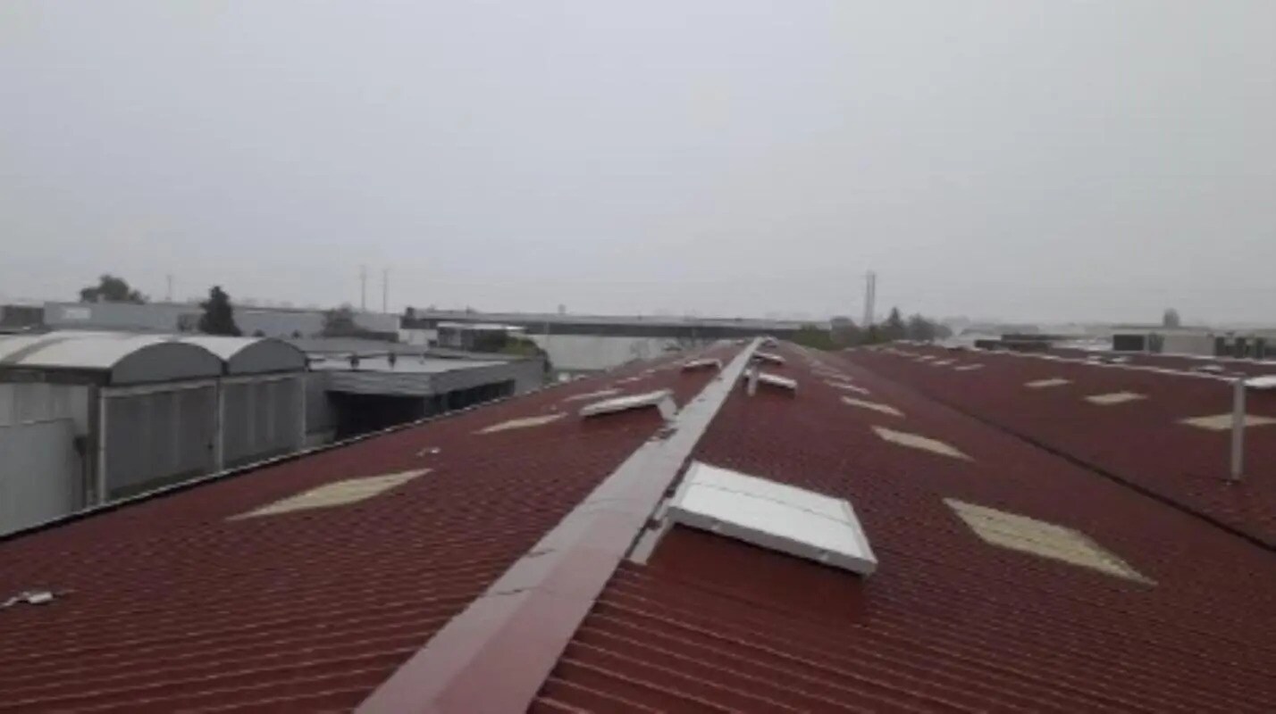 Industrial in Corbas for lease Building Photo- Image 1 of 7