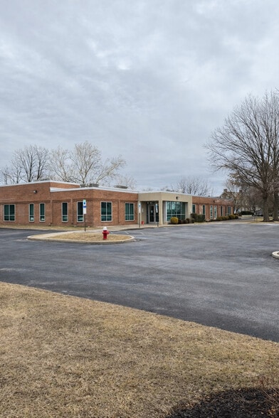 109 Pheasant Run, Newtown, PA à vendre - Photo du bâtiment - Image 2 de 14