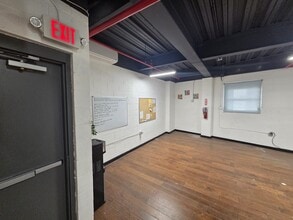 845-873 S 55th St, Philadelphia, PA à louer Photo intérieure- Image 2 de 3