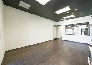 18001 W Highway 105, Montgomery, TX for lease Interior Photo- Image 2 of 9