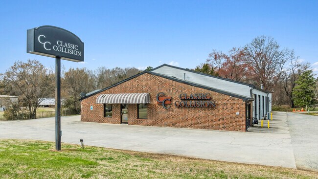 More details for 1238 Rauhut St, Burlington, NC - Retail for Sale
