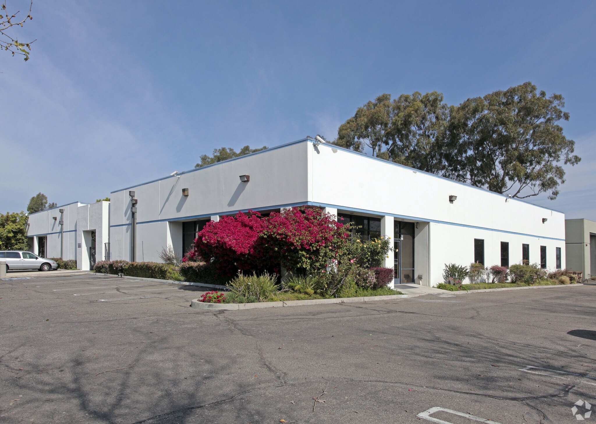 1691 Browning, Irvine, CA à louer Photo principale- Image 1 de 4