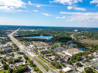 Plus de détails pour 3818-3848 S Orlando Dr, Sanford, FL - Commerce de détail à louer