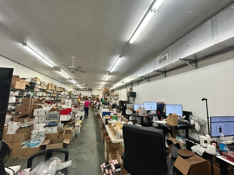 2361 SW 57th Ave, West Park, FL for lease - Building Photo - Image 2 of 4