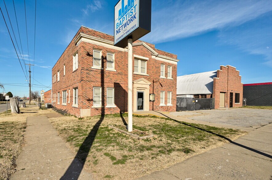 Metro Baptist Network OKC Campus portefeuille de 4 propriétés à vendre sur LoopNet.ca - Photo du bâtiment - Image 3 de 7