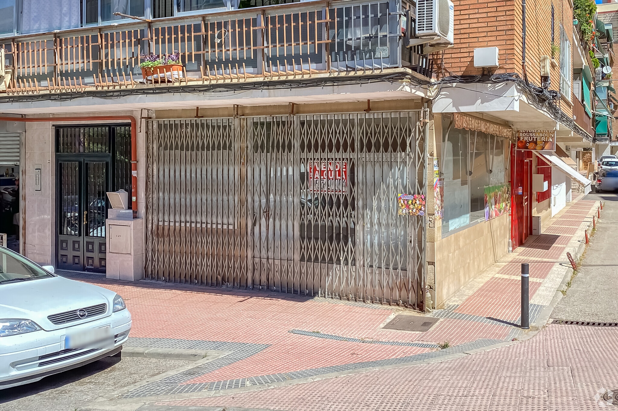 Retail in Algete, Madrid for lease Interior Photo- Image 1 of 3
