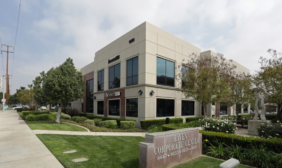 8647-8655 Haven Ave, Rancho Cucamonga, CA à vendre - Photo du bâtiment - Image 3 de 7