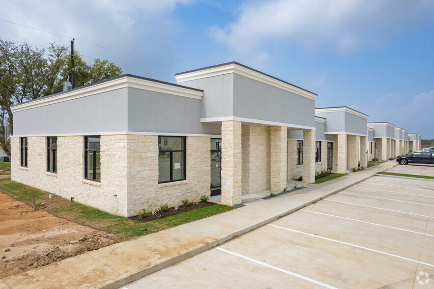 26717 Westheimer Pky, Katy, TX for lease - Building Photo - Image 2 of 11