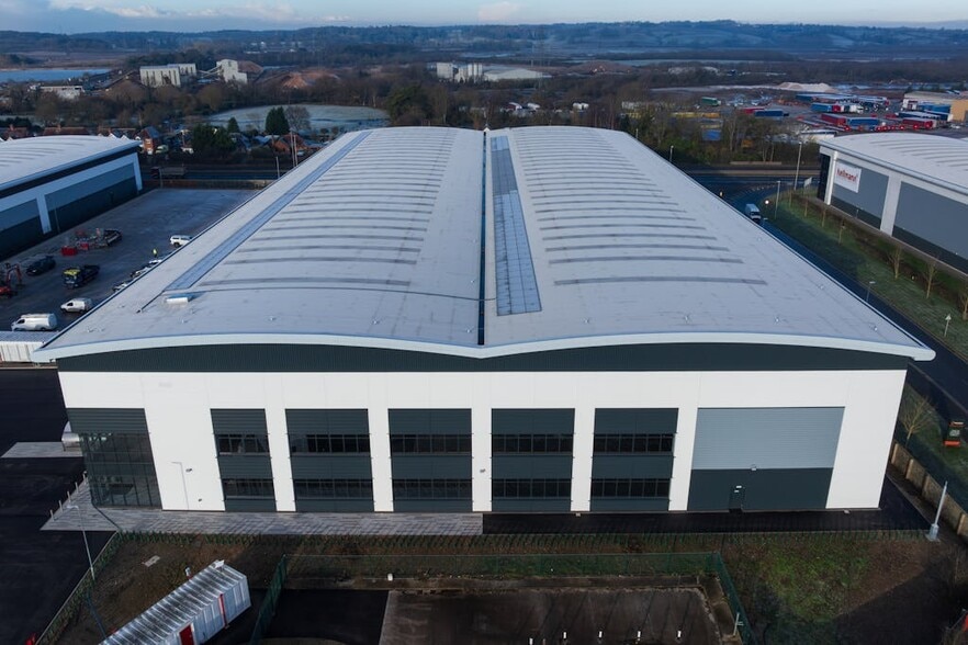B81 Lichfield Rd, Barton Under Needwood for lease - Building Photo - Image 3 of 35