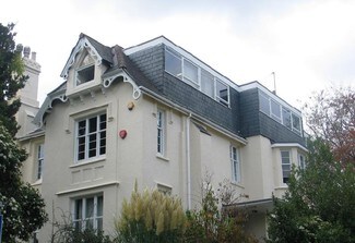 Plus de détails pour 17 Courtenay Park, Newton Abbot - Bureau à louer