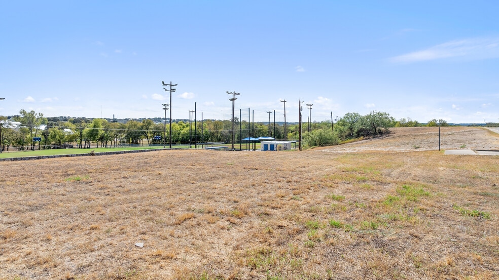 711-3 Avenue N, Marble Falls, TX for sale - Building Photo - Image 3 of 5