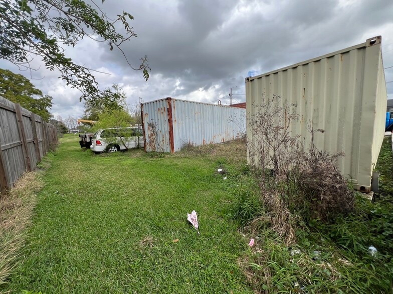Lot 4 Barcelona dr, Chalmette, LA for sale - Building Photo - Image 3 of 8