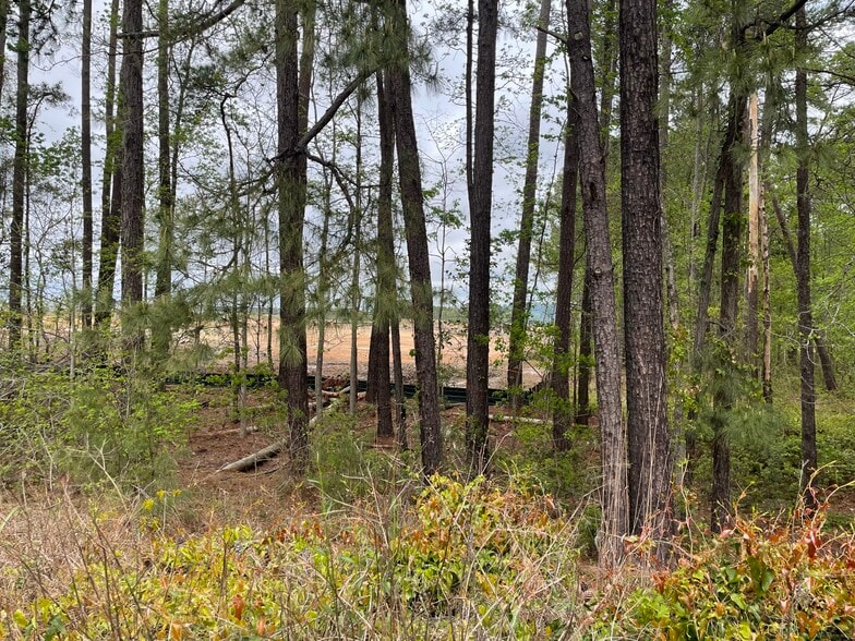 6411 Garrard Ave, Savannah, GA à vendre - Photo du bâtiment - Image 2 de 8