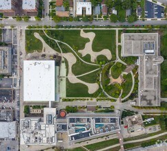 8045 Lamon Ave, Skokie, IL - AERIAL  map view