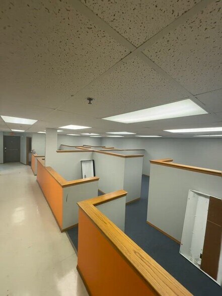 26378 289th Pl, Adel, IA à vendre - Vidéo sur l’inscription commerciale - Image 2 de 14