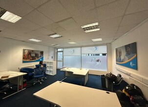 141 High St, Honiton for lease Interior Photo- Image 2 of 5