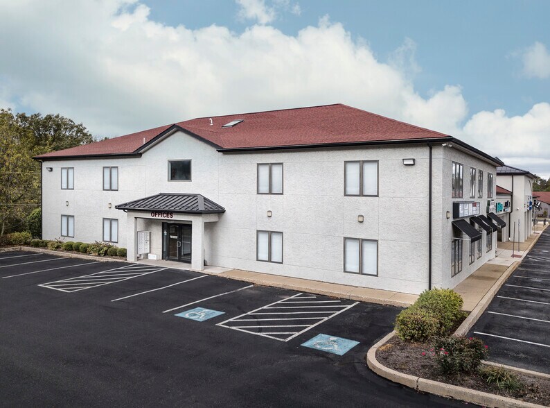 672-712 Main St, Harleysville, PA à louer - Photo du bâtiment - Image 2 de 9