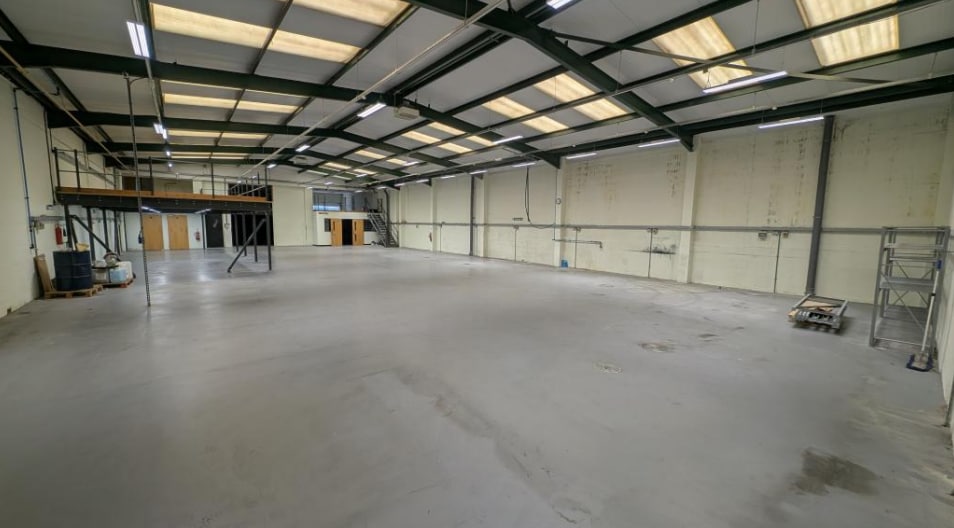 Shamblehurst Ln, Southampton, HAM SO30 2FY - Unit 21 - - Interior Photo - Image 1 of 8