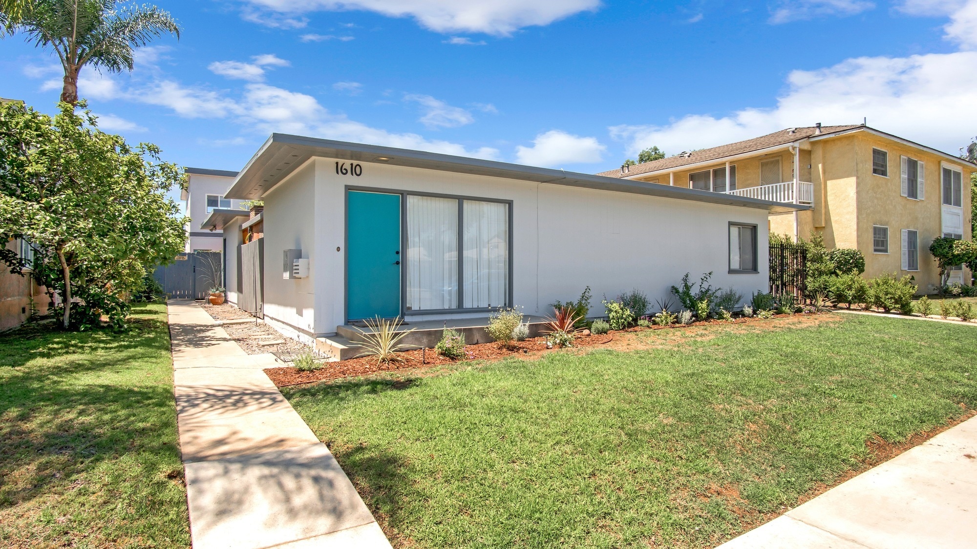1610 E Carson St, Long Beach, CA for sale Primary Photo- Image 1 of 12