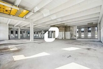 13 Rue Des Cévennes, Rungis for lease Interior Photo- Image 2 of 5