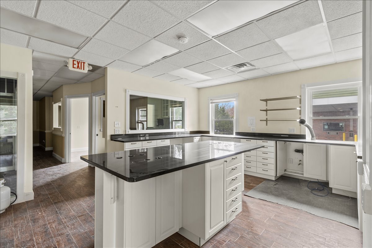 530 E Main St, Chester, NJ 07930 - Unit 5B -  - Interior Photo - Image 2 of 16